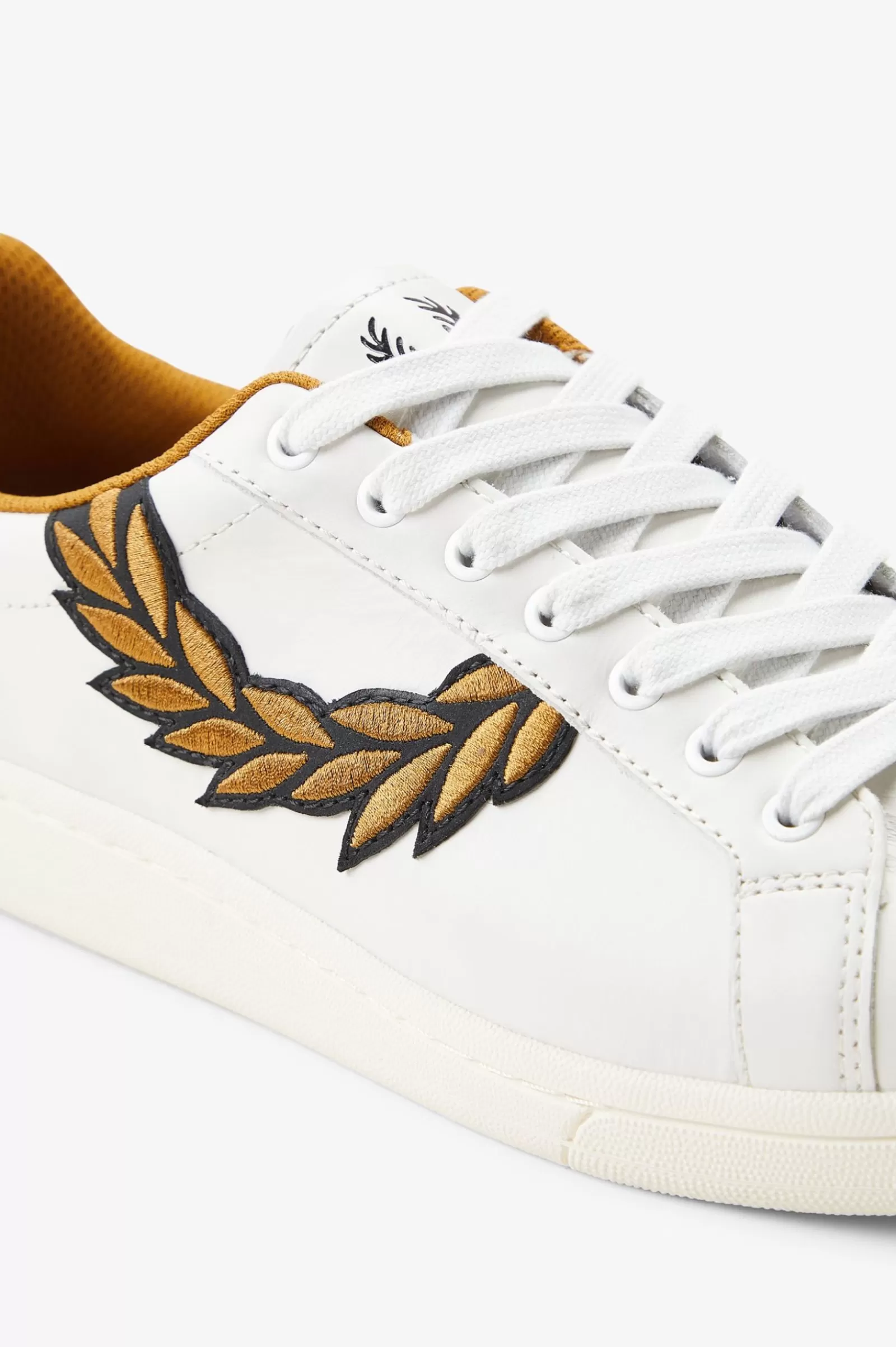 MULHER Fred Perry B721