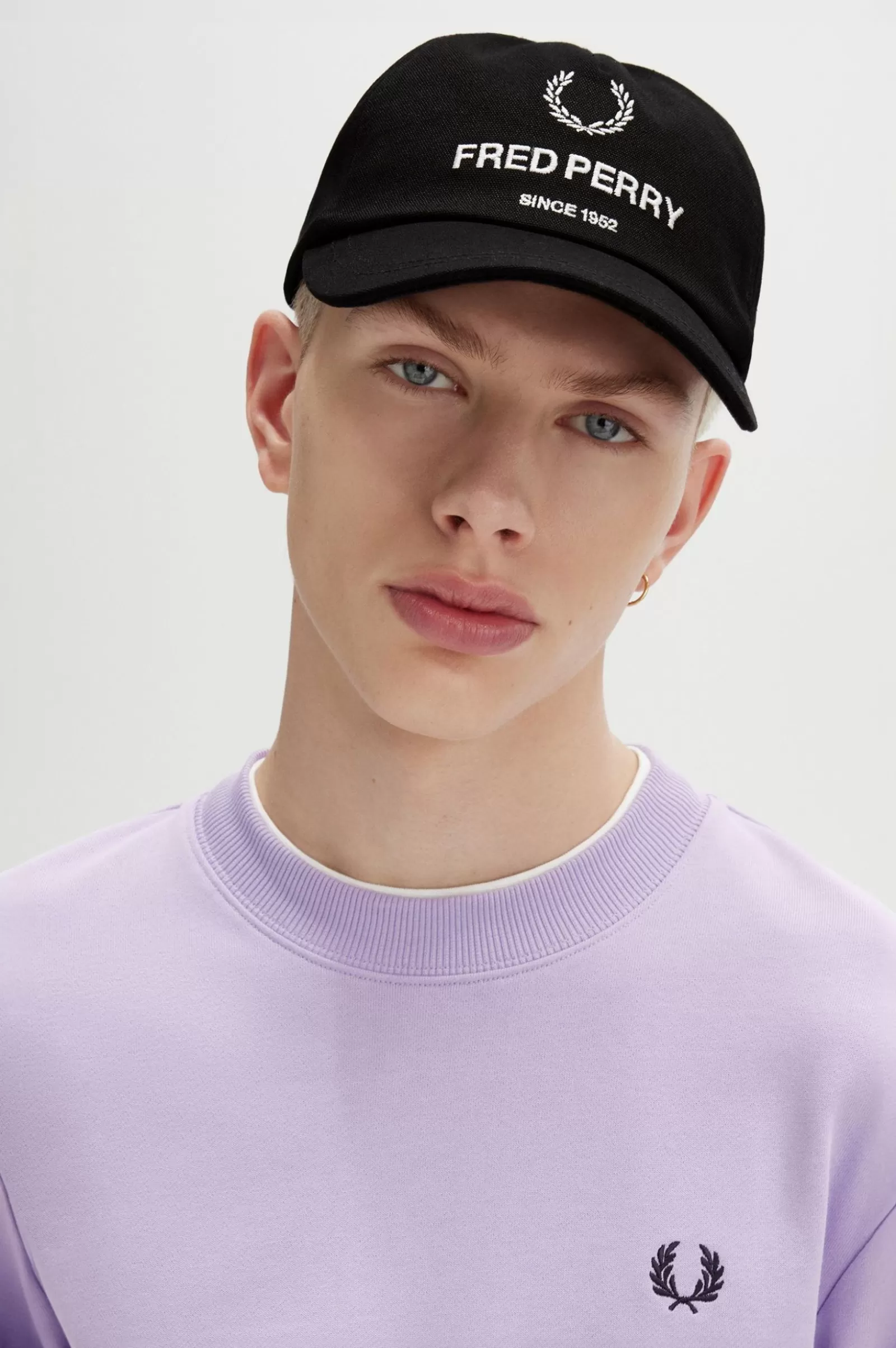 MULHER Fred Perry Boné Em Lona De Algodão Com O Símbolo Da Marca