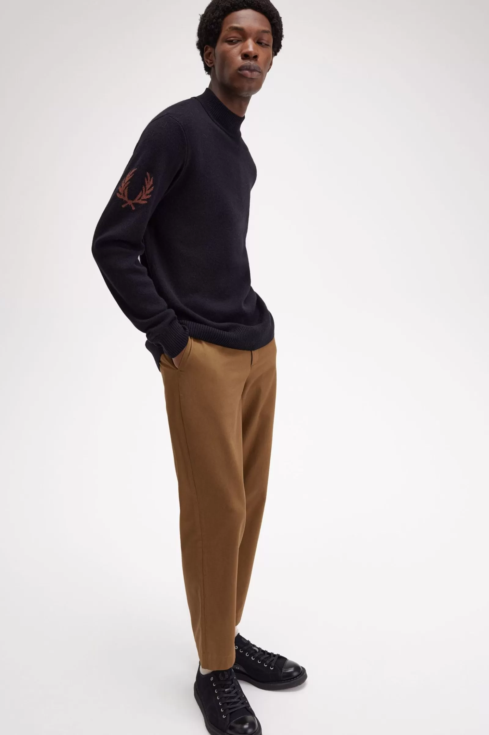 MULHER Fred Perry Camisola De Gola Subida Com A Coroa De Louros