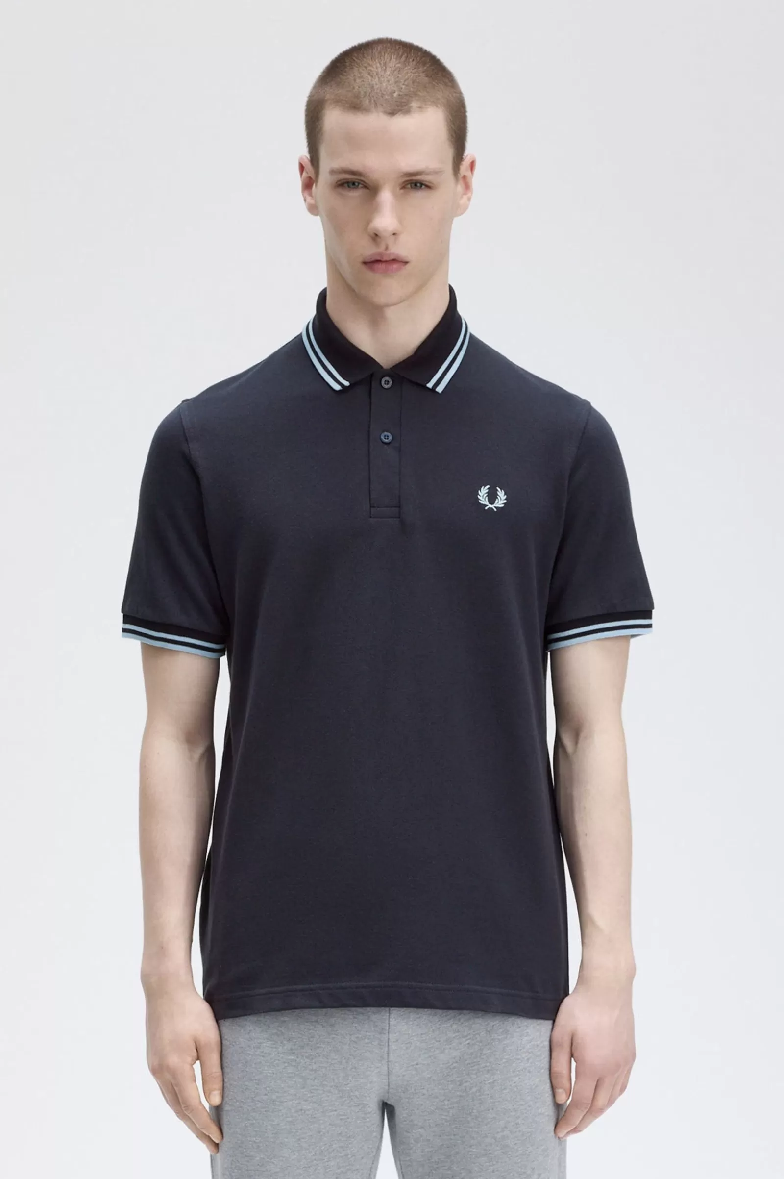 MULHER Fred Perry M12