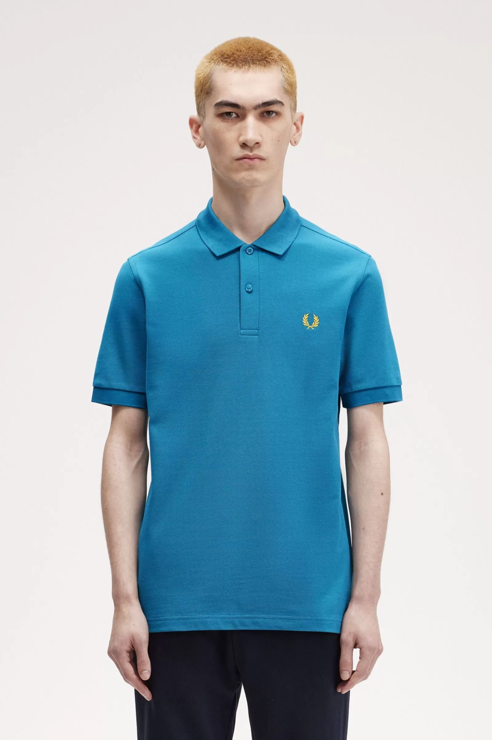 MULHER Fred Perry M6000