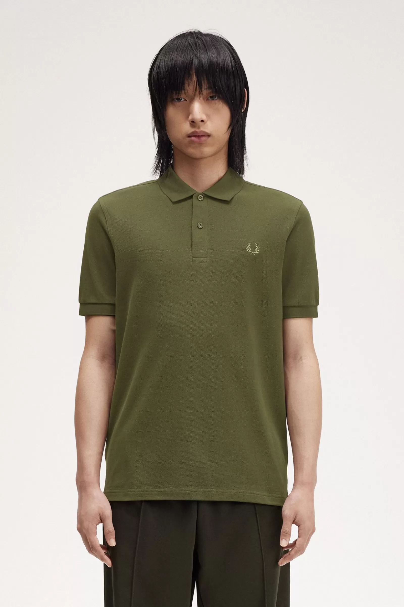 MULHER Fred Perry M6000