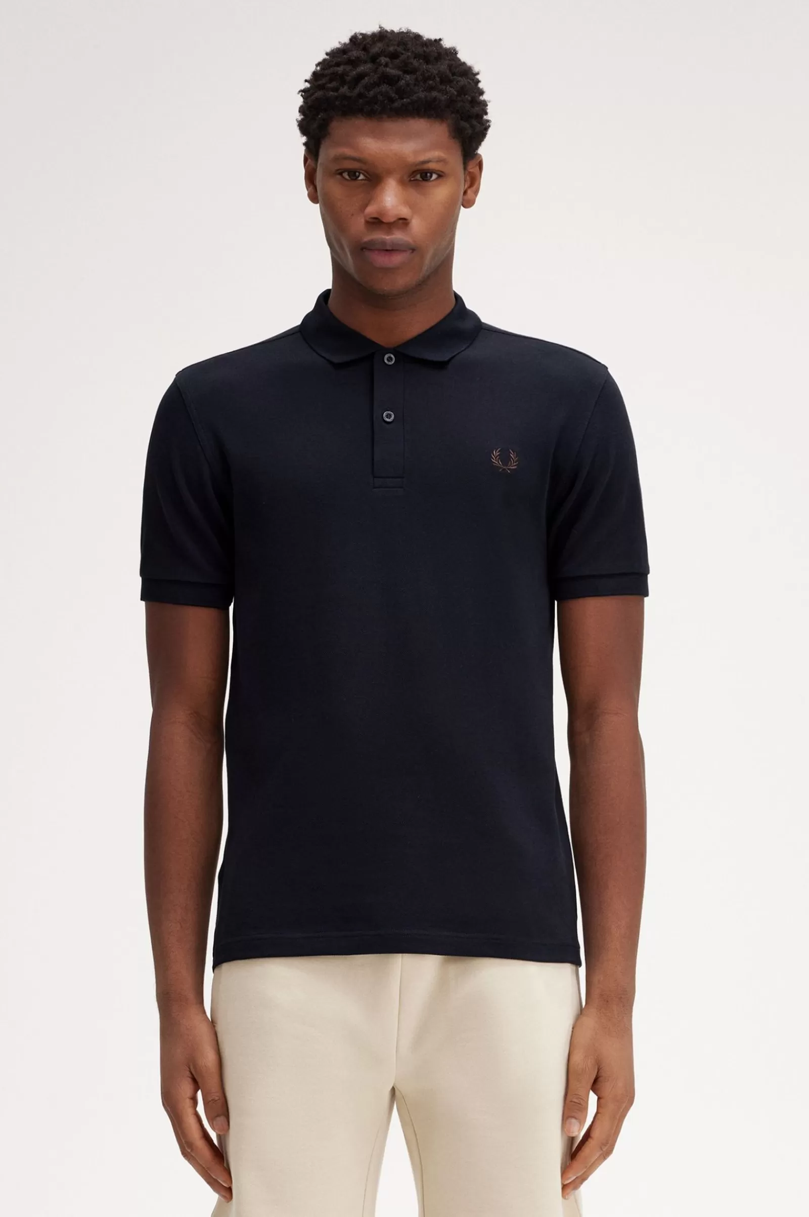 MULHER Fred Perry M6000