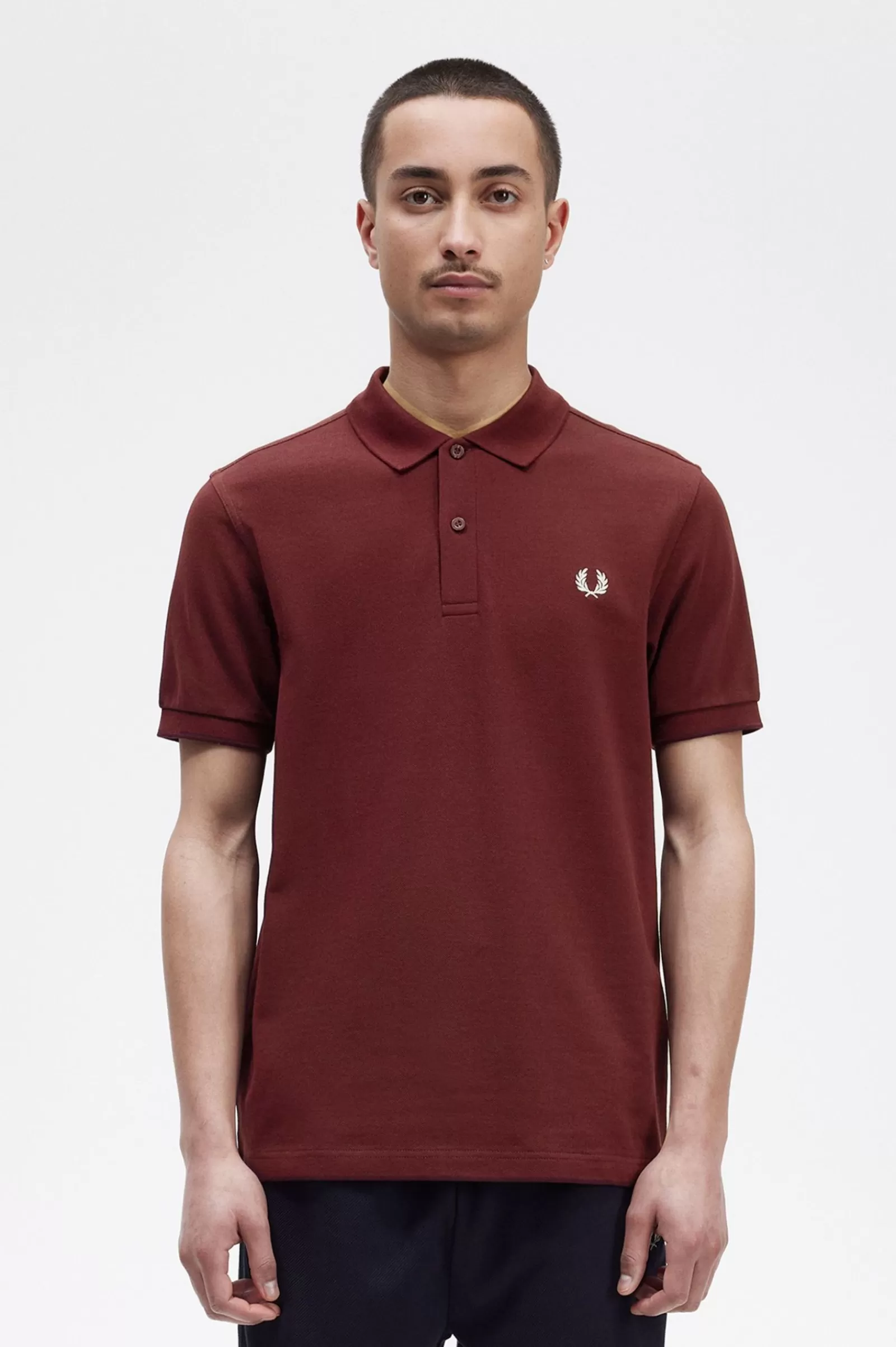 MULHER Fred Perry M6000