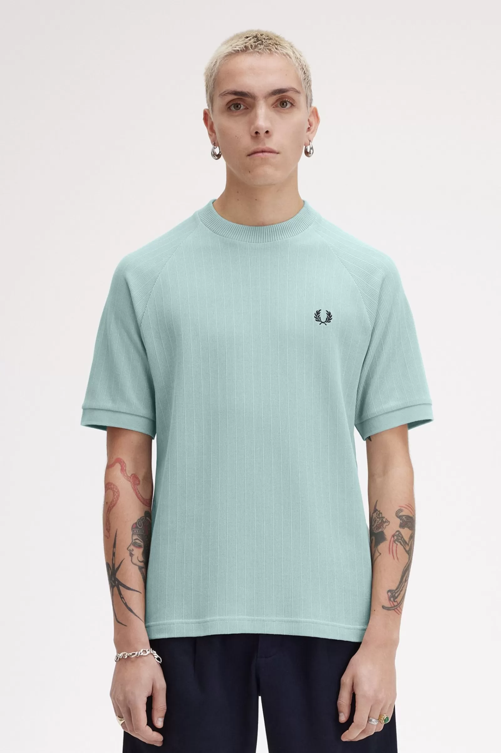 MULHER Fred Perry T-shirt De Manga Raglã Canelada